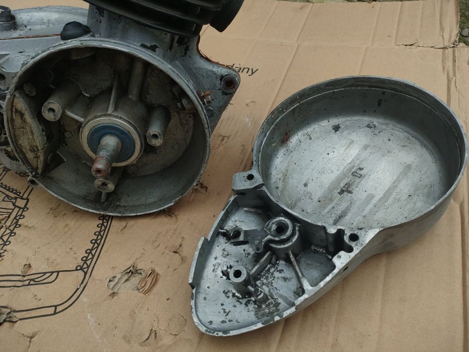 Silnik wsk 125 wfm kartery