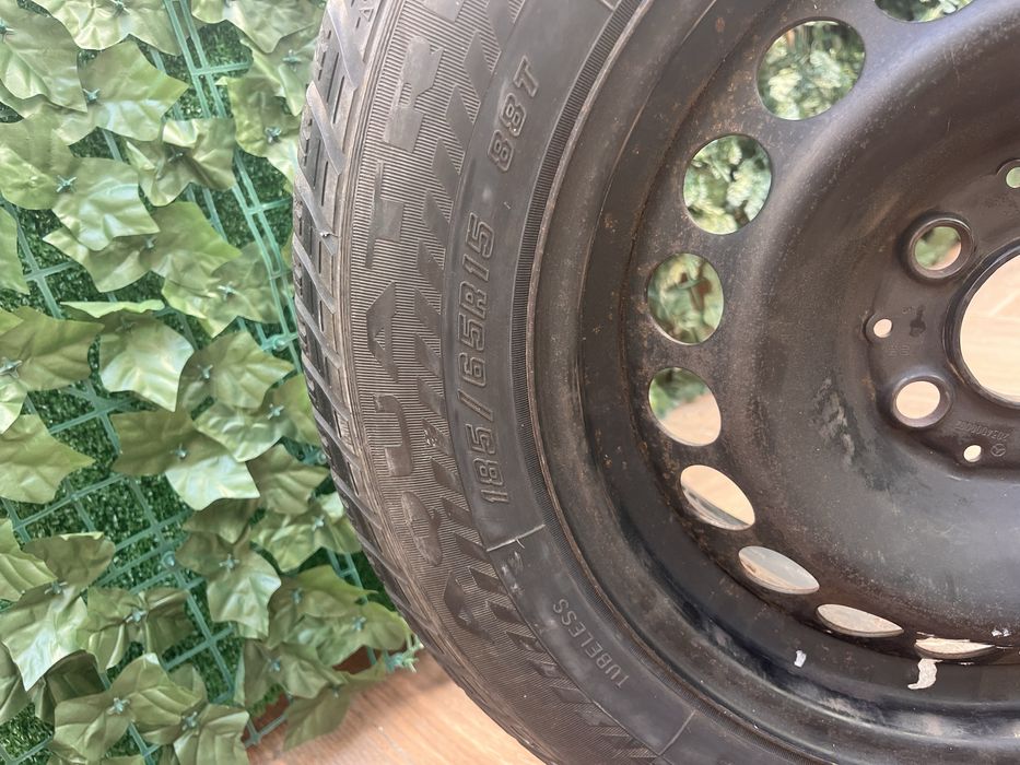 Jante/pneu suplente 15”