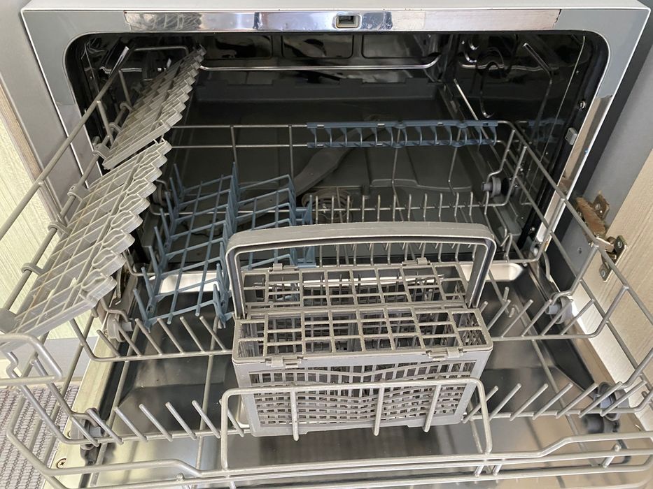 Máquina Lavar Loiça Compacta TEKA