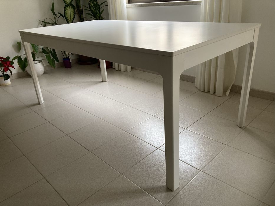 Mesa de Sala EKEDALEN Branca 180/240 x 90 cm