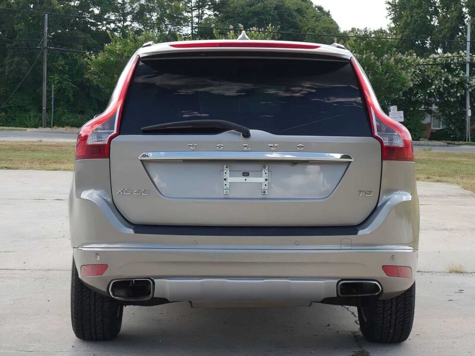 Volvo XC60 T5 Drive-E Premier      2015