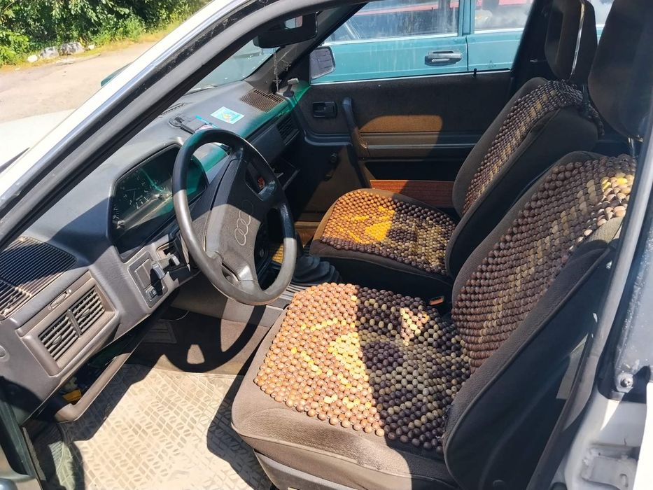 Продам АУДІ 100 1984 рік 2.2 бензин