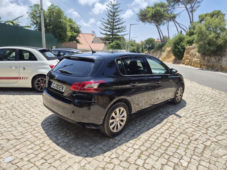 Peugeot 308 — fotografia 3