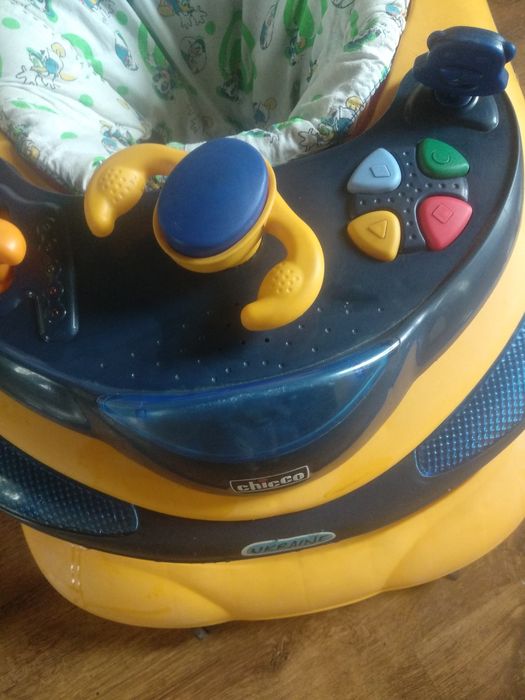 Ходунки Chicco с музыкой