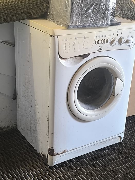 Стіральна машина пралка, пральна