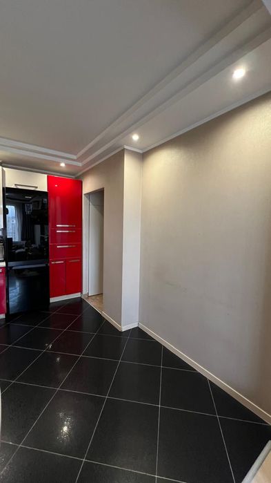 Продаж 2- кімнатної квартири по вулиці Кн. Ольги 4/9 ц, 62 м/кв, кімна