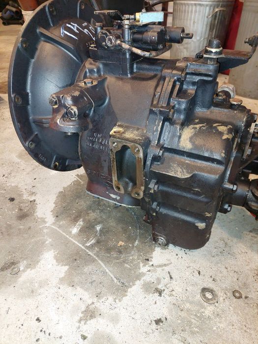 Skrzynia biegów manitou  com t4 2012 mlt