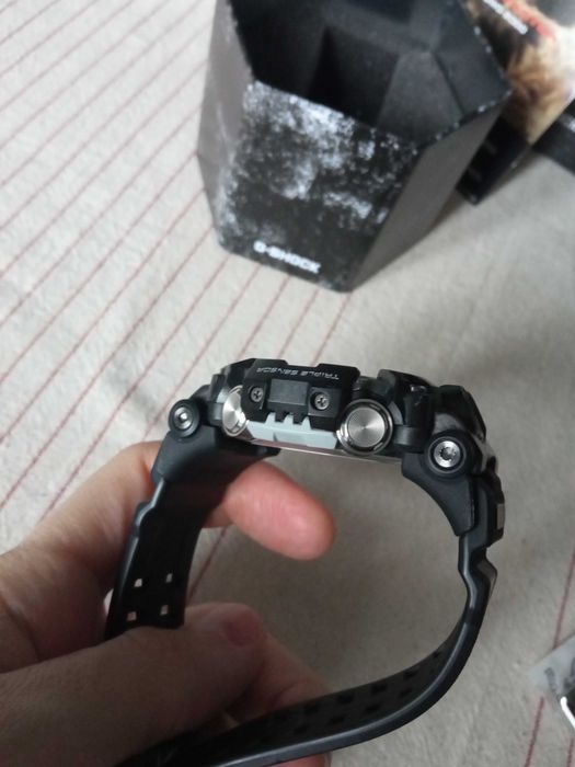 Casio G-Shock GWG-2000 super stan plus drugi nowy pasek i śruby