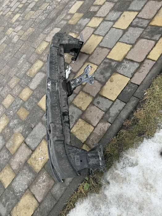 Балка+ абсорбер перед vw golf vii 7 5g0807111