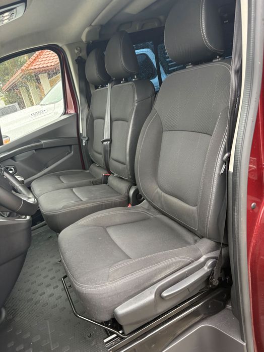 Bus 9 osobowy wynajem renault trafic 2,0 long