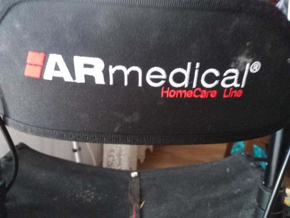 Podpórka trójkowa chodzik