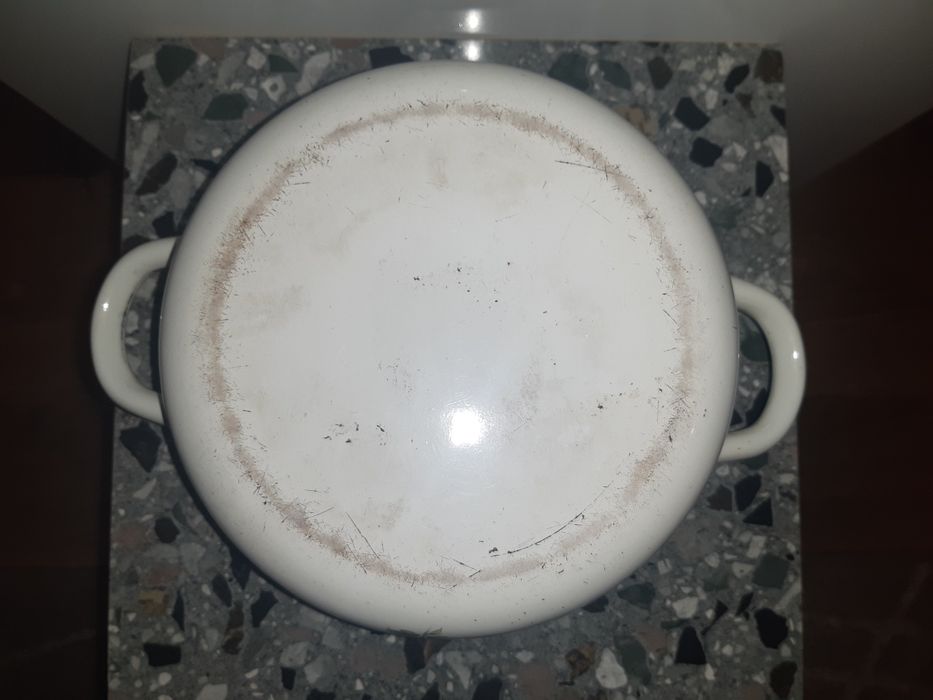 Кастрюля трьохлітрова