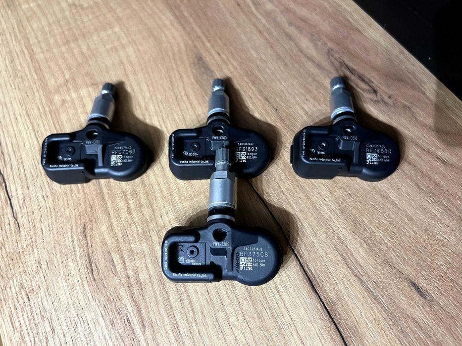 Czujniki ciśnienia opon powietrza TOYOTA LEXUS^ 315MHz TPMS Nowe^ C010