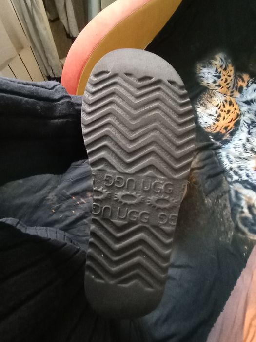 Кожаные сапоги UGG