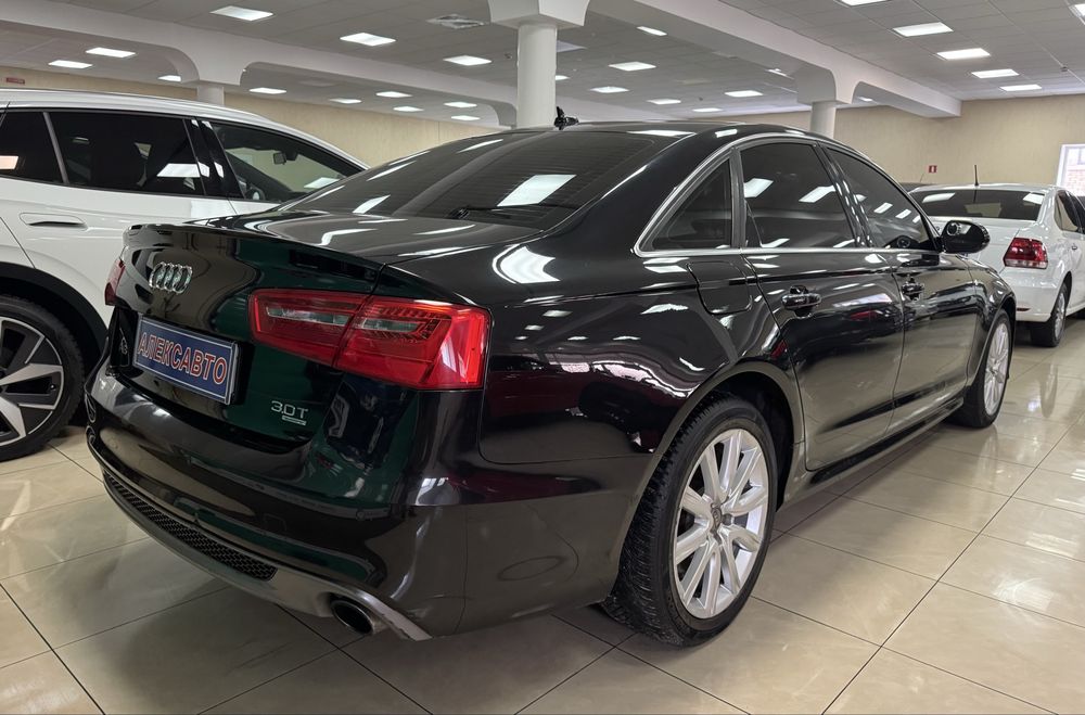 Audi A6 quattro 3.0TFSI V6 24V АКПП 2012 р.в. (300 к.с.)