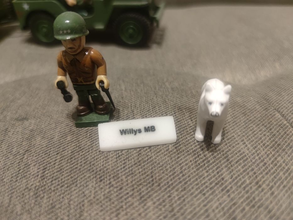 Cobi Willis +broń + figurki