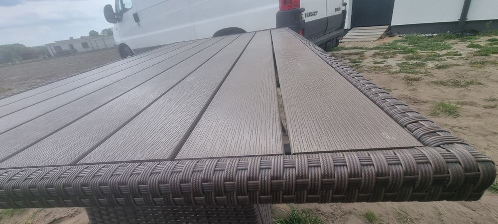 Stół + krzesła zestaw ogrodowy