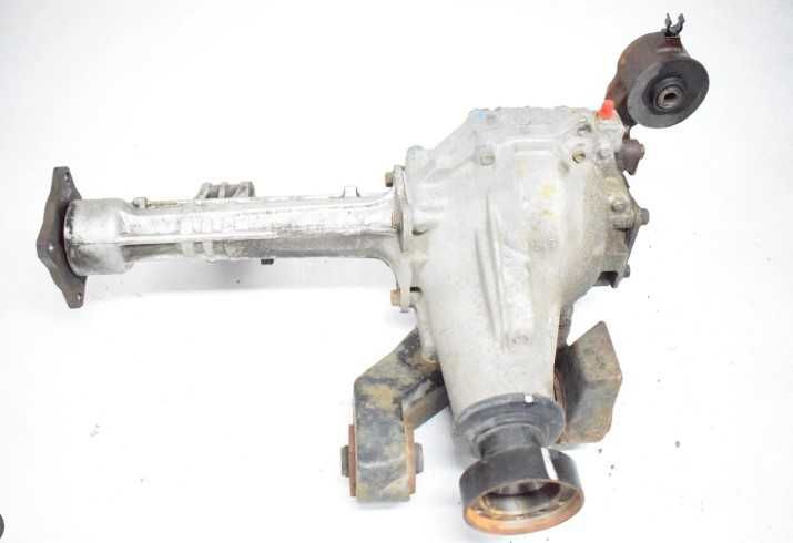 передній та задній міст Suzuki Grand Vitara 1,9 4,30 05-15 редуктор