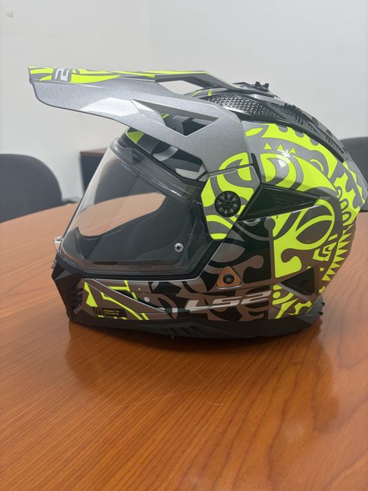 Capacete Mota LS2 Pioneer II  Rangi NOVO