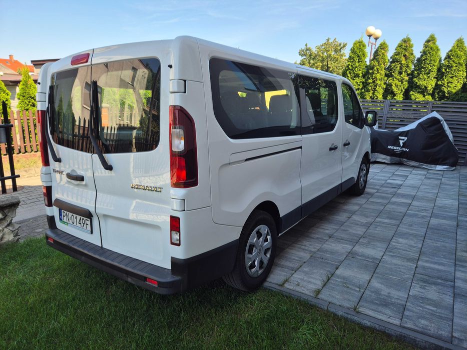 Wynajem bus 9 osobowy nowy model !!!