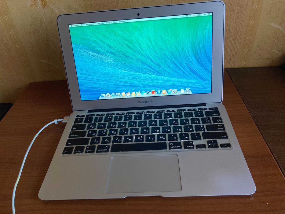 MacBook Air 2013 11インチ i5/4GB/128GB ᐈ Apple Macbook Air 11 2013 (MD711) — купити в Україні від 9930