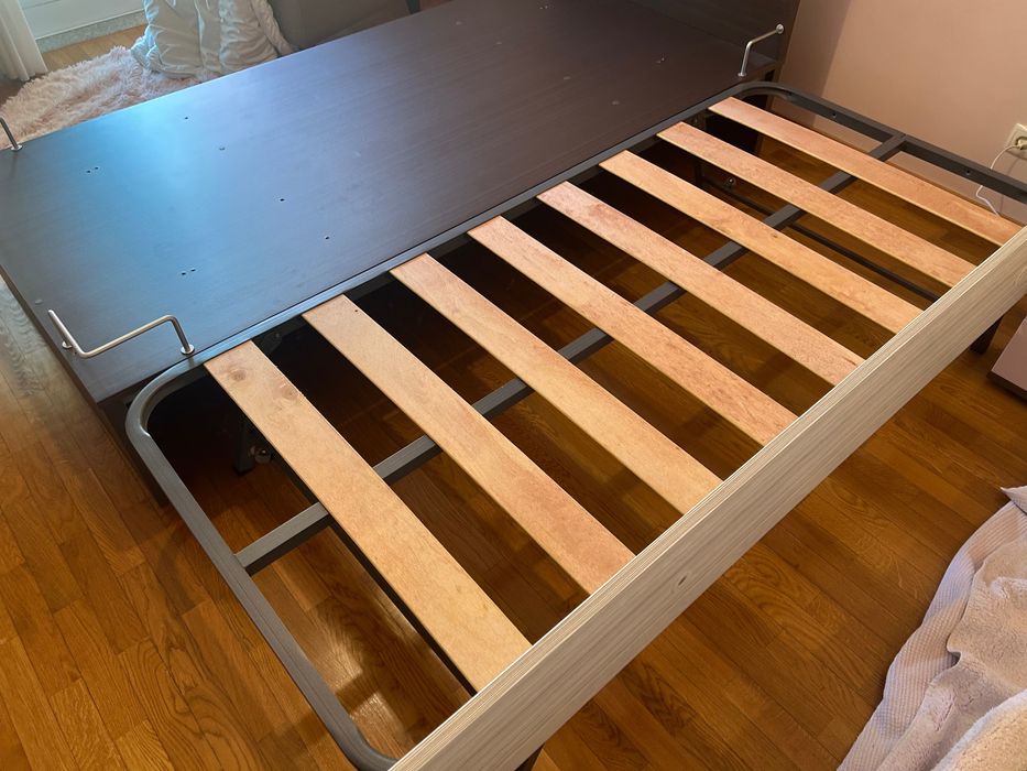 Cama de solteiro com cama extra + colchão