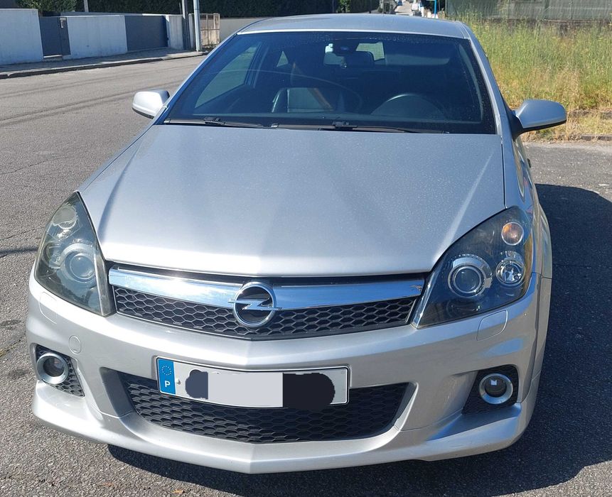 Opel astra h gtc 1.9 150cv