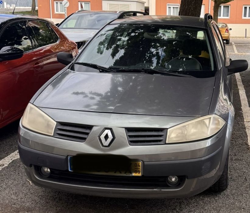 Renault Megane 2004 - Manutenção em dia!