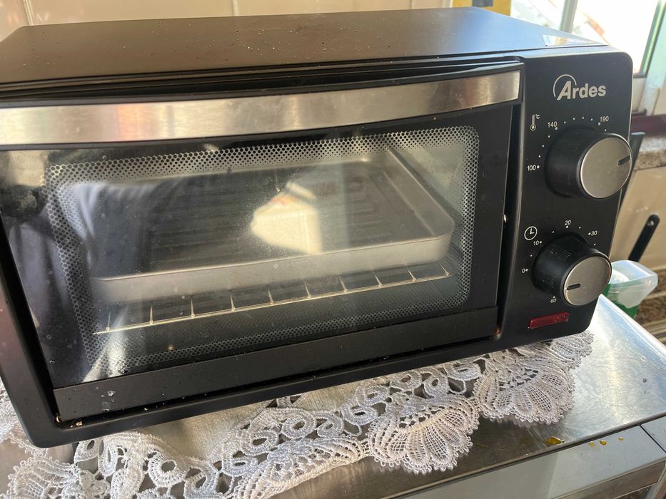 Forno Eletrico Pequeno