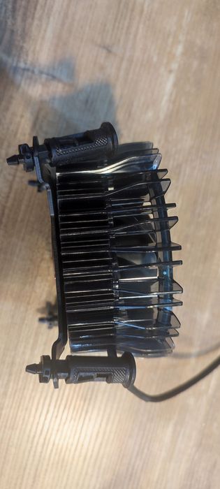 Chłodzenie procesora Intel Laminar RM1