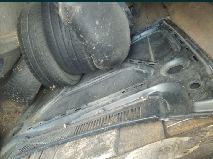 Гольф 2     Golf 2 підрамник