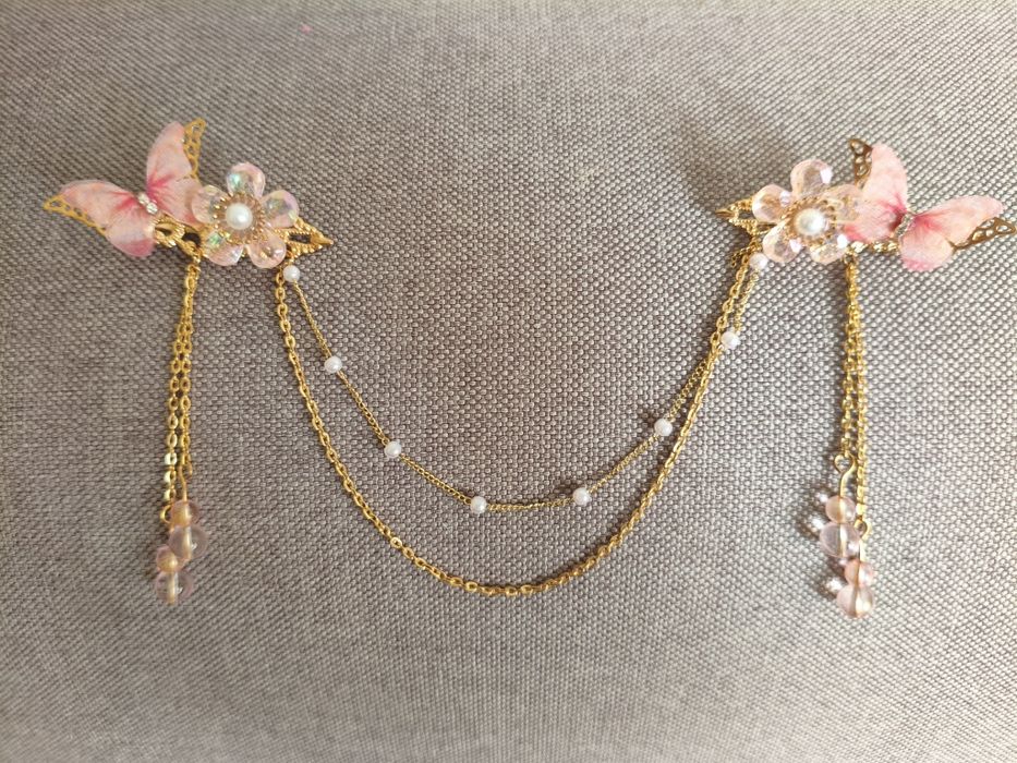 Заколки для волосся