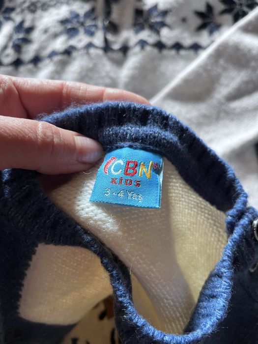 Світерки на хлопчика 3-4 роки