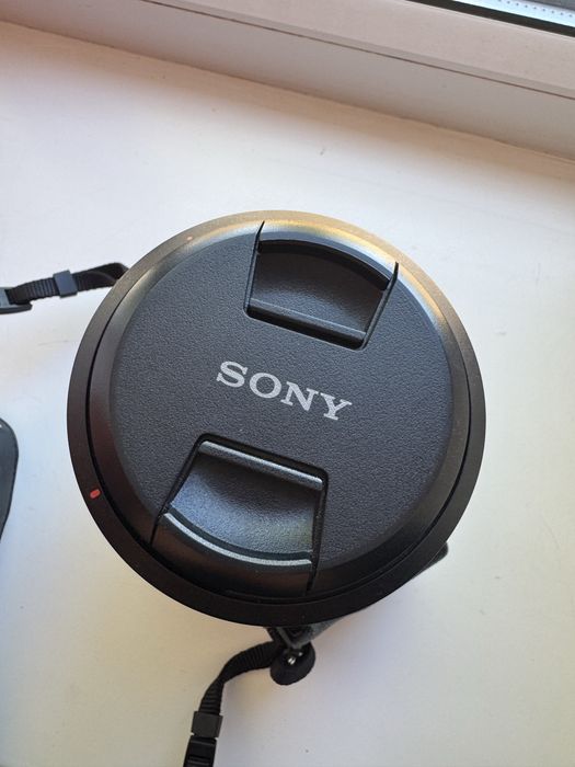 Обʼєктив Sony FE 24-105 f4 G