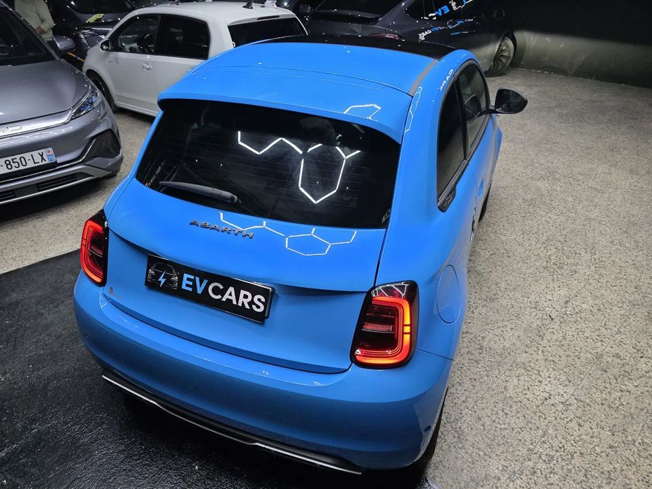 Abarth 500e Scorpionissima
