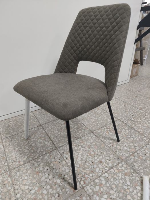 Cadeira com estofo