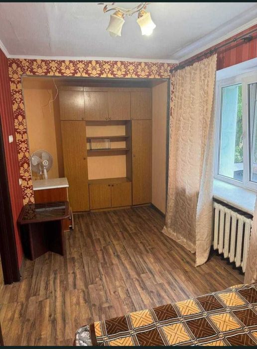 Продам 2к квартиру по пр. Богдана Хмельницкого 45