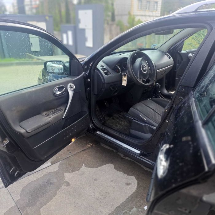 Imperdível- Carrinha Megane II Break 2.0 DCI- Paga selo antigo 46€
