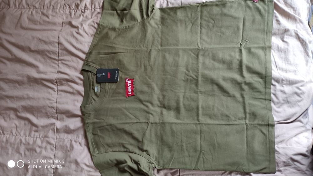 Levi's zielony khaki t-shirt rozm L jak XL