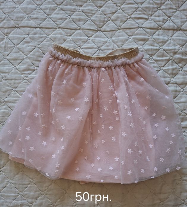 Вживаний одяг на дівчинку в дуже гарному стані