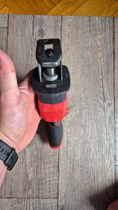 Piła szablasta Milwaukee Fuel M12 CHZ