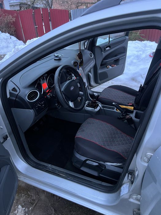 Ford Focus 2 поколіня в хорошому стані