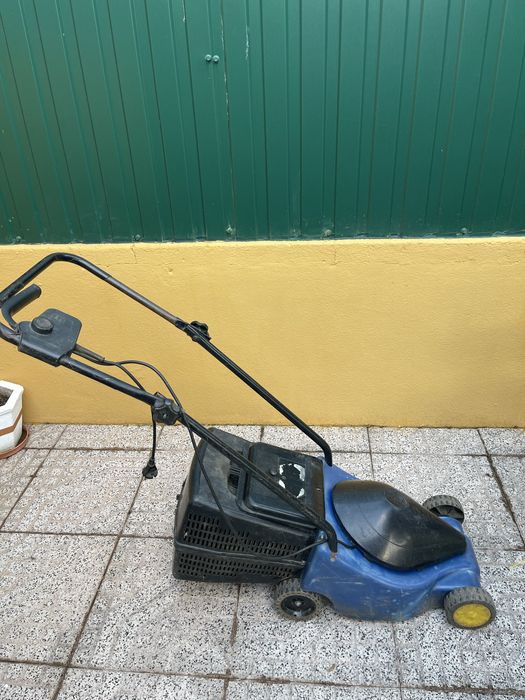 Corta relva eletrico USADO