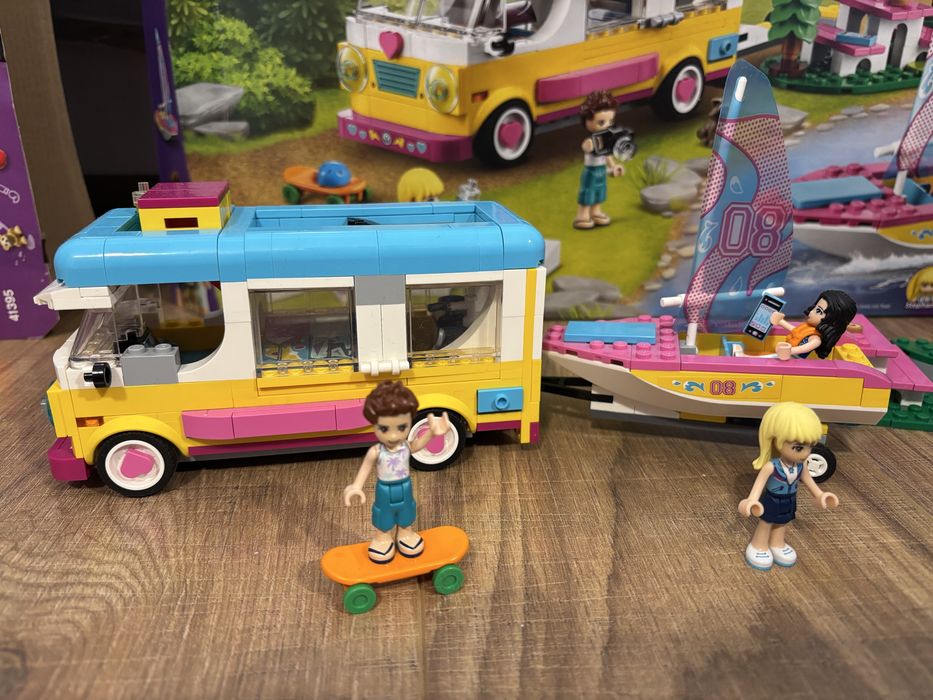 Lego friends 41681 kamper łódka
