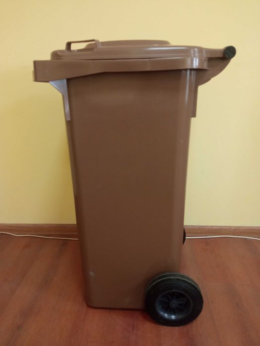 Мусорный бак,контейнер,бак сміттєвий,бак для сміття,бак 120л, WEBER