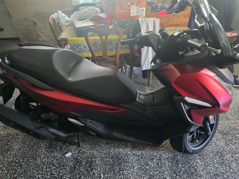 Scooter como nova