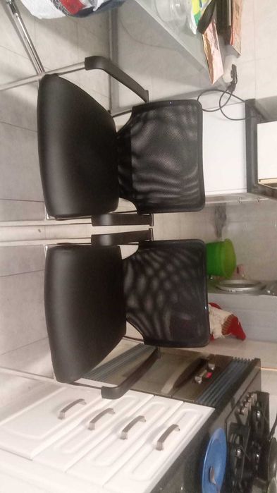 Estofador de automóveis