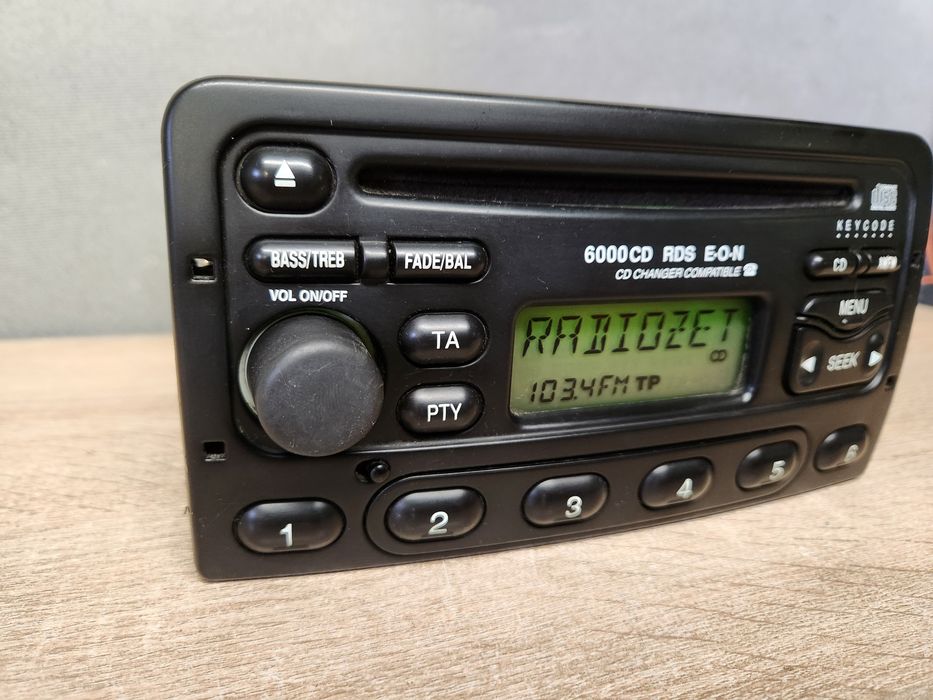 Radio samochodowe Ford 6000 CD + kod / Mondeo Focus Fiesta transit