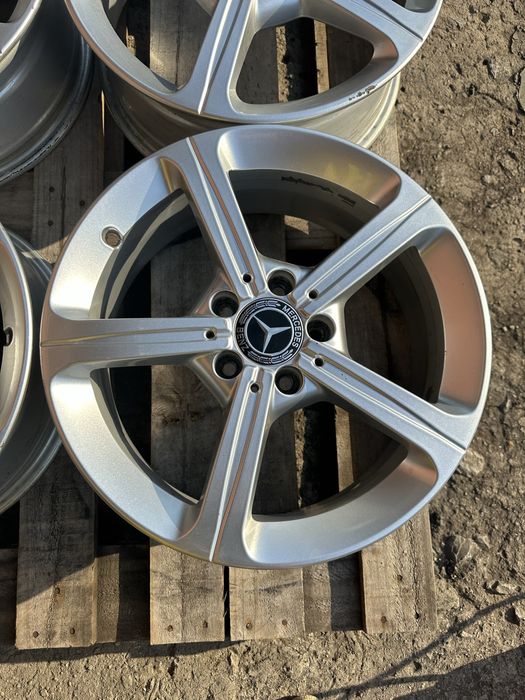5x112 et44 6,5j x 17” Mercedes OE A KLASA W177 w247 cla