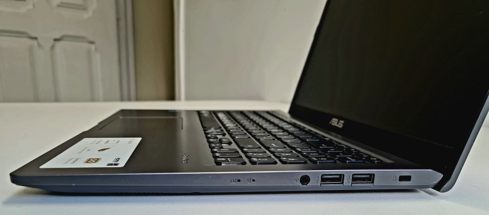 Portátil ASUS X515MA